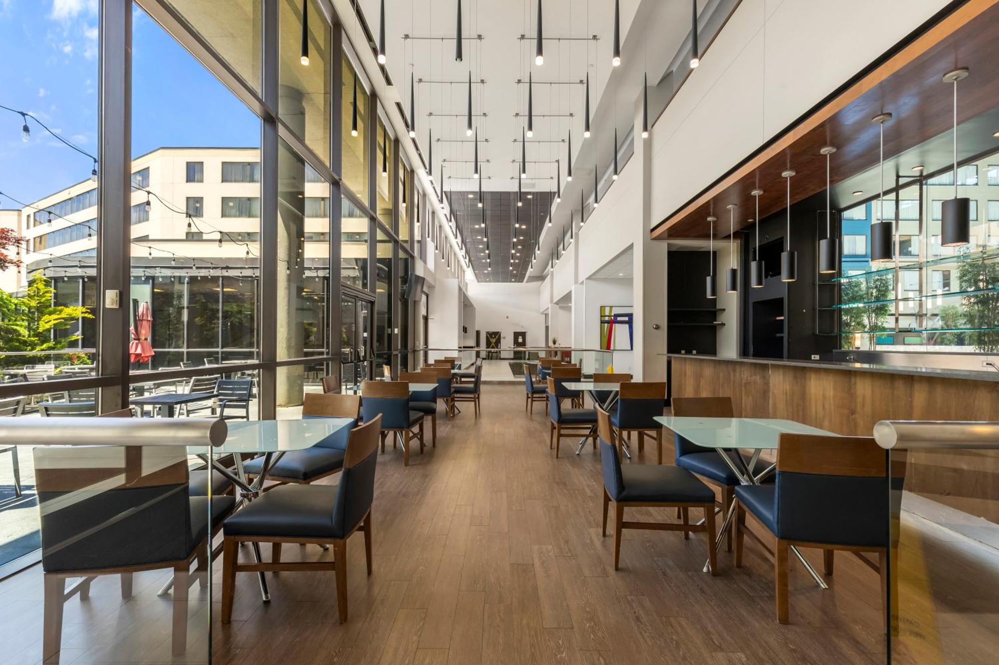 The Armon Stamford Hotel & Conference Center Exterior foto